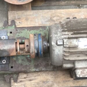 Bomba a engranaje 30mm, motor 220/380