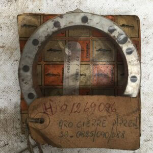 Aro de cierre para prensa