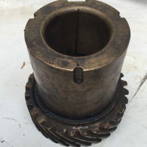 Engranaje bronce helicoidal Øext=144; Z=28