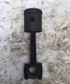 Compresor de aire, 2 cilindros (cigüeñal;2 bielas+ pernos+aros+pistones Ø63.5;Tapa de cilindros;Tapa delantera y trasera de cigüeñal)