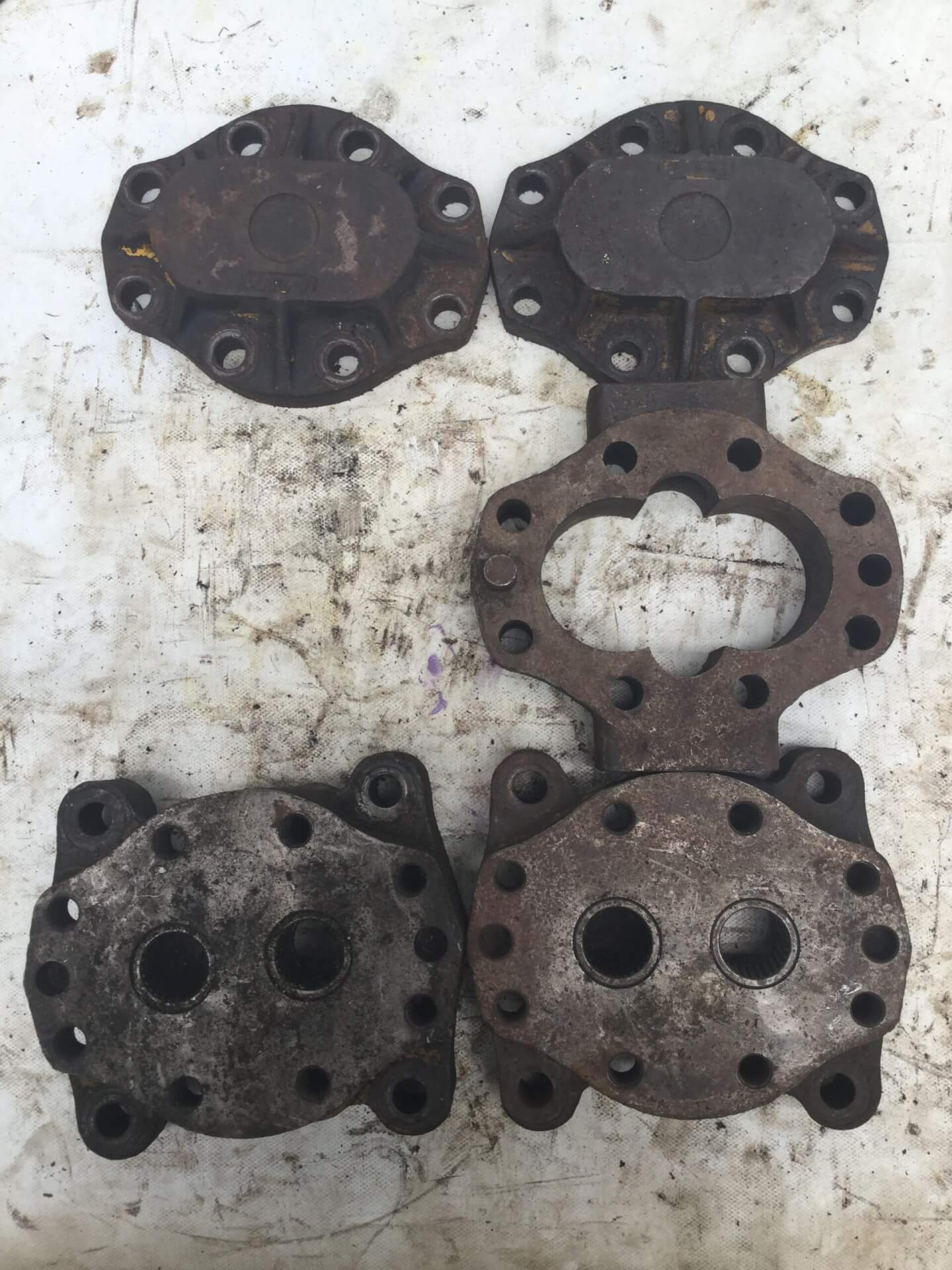 Componentes cuerpo de bomba de aceite CAT