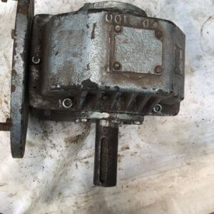 Reductor sinfín - corona 1:10 buen estado