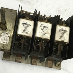 Seccionador fusible 400A 600V con fusibles tipo gL 125A